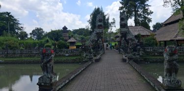 taman ayun temple mengwi bali